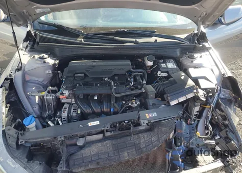 2022 Hyundai Elantra Sel z USA, uszkodzony, nr VIN KMHLM4AG7NU346420